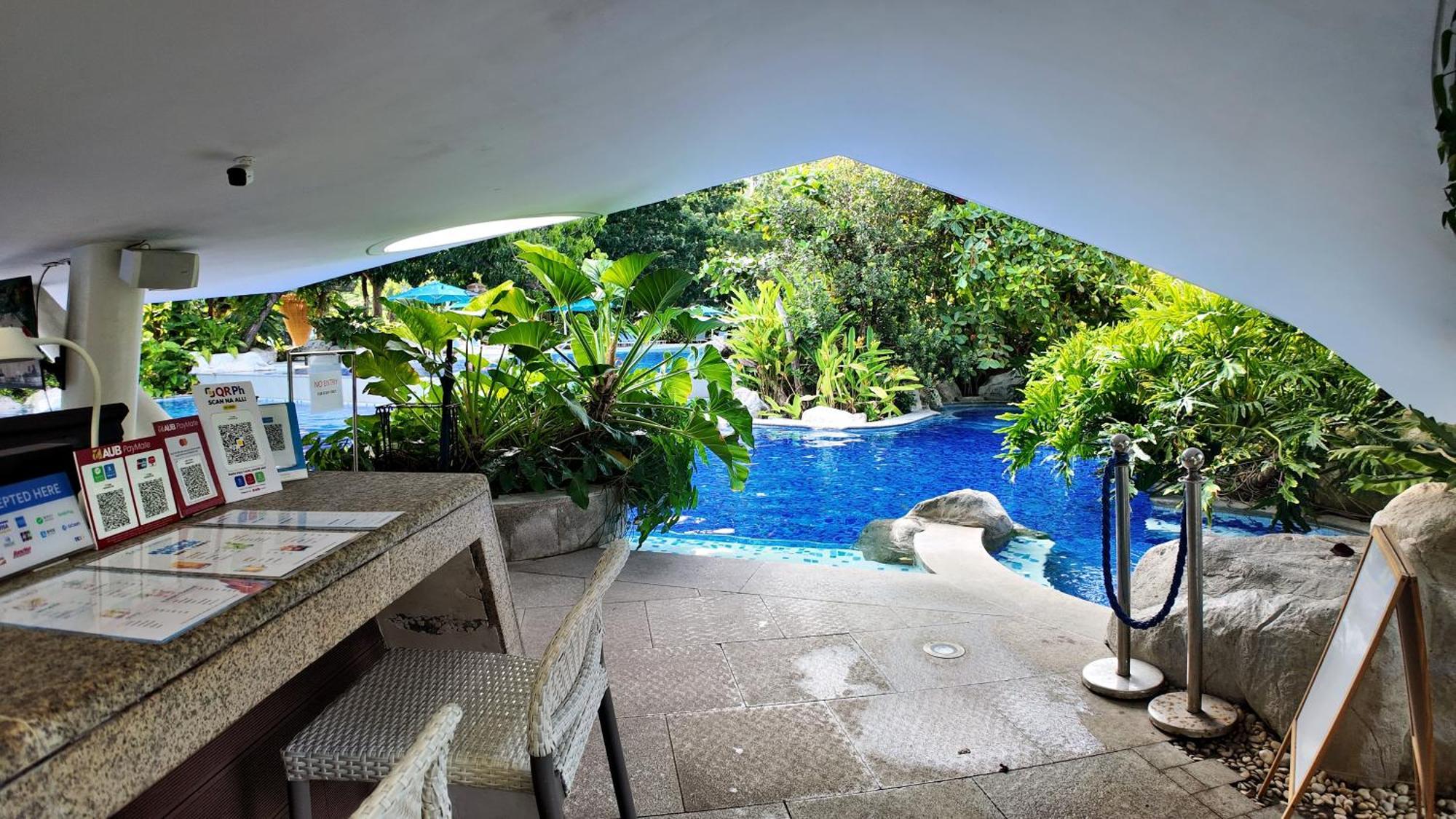 Dominiks Stylish Resort Gem Ocean View Pool Queen Bed At Tambuli 8 Floor Fast Wifi Lapu-Lapu City Exterior foto